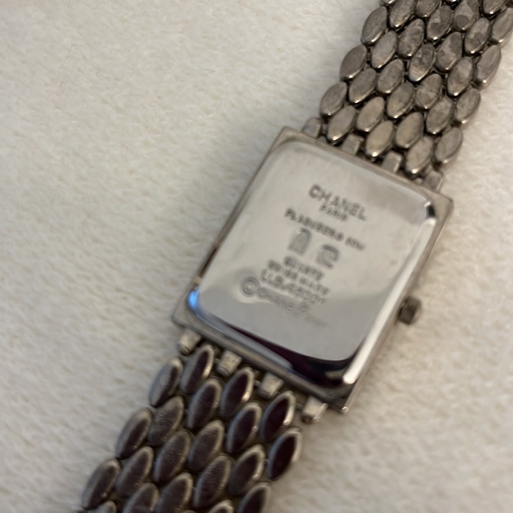 CHANEL Authentic Wrist Watch - Picture 3 of 13